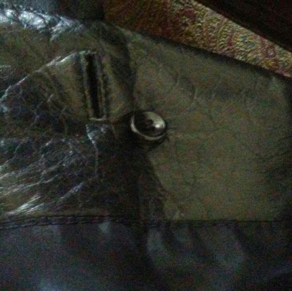 Vintage Montgomery Ward Tannery Black Leather Long Coat/Recently Dry Cleaned - Picture 8 of 8